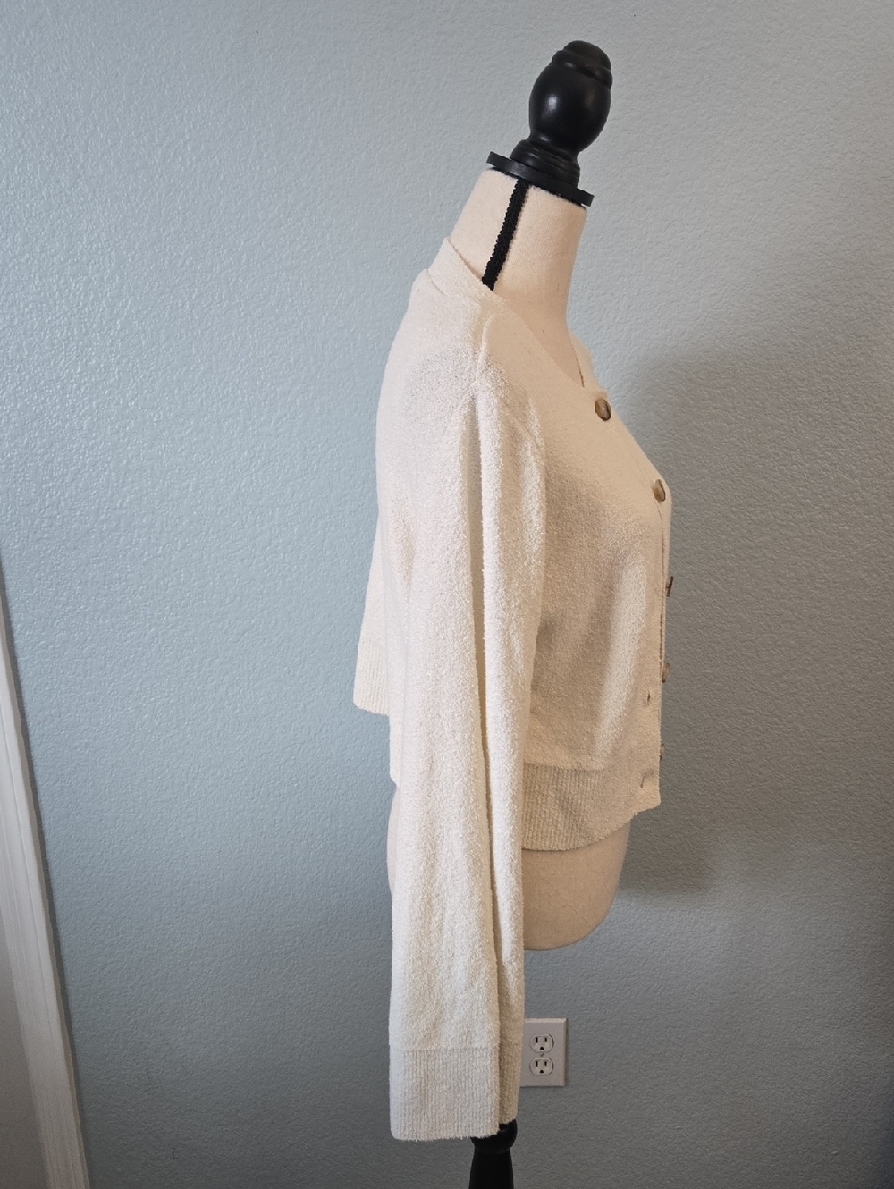 BANANA REPUBLIC Larkspur Cotton-Silk Flare-Sleeve Cardigan Cream Sz Medium - Picture 9 of 11